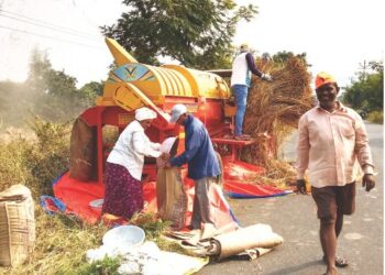 भातझोडणीला आधुनिकतेची जोड