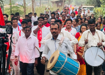 बेलोशीत चिऊताई यांचे जल्लोषात स्वागत