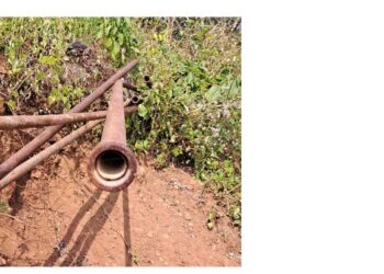 धसवाडीतील महिलांची पाण्यासाठी पायपीट