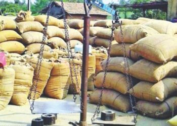 धान खरेदीला भ्रष्टाचाराची कीड