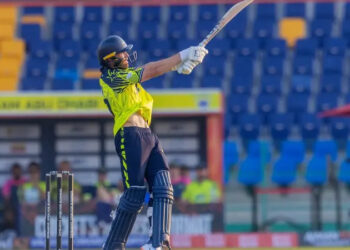 फिल सॉल्टची स्पोटक खेळी