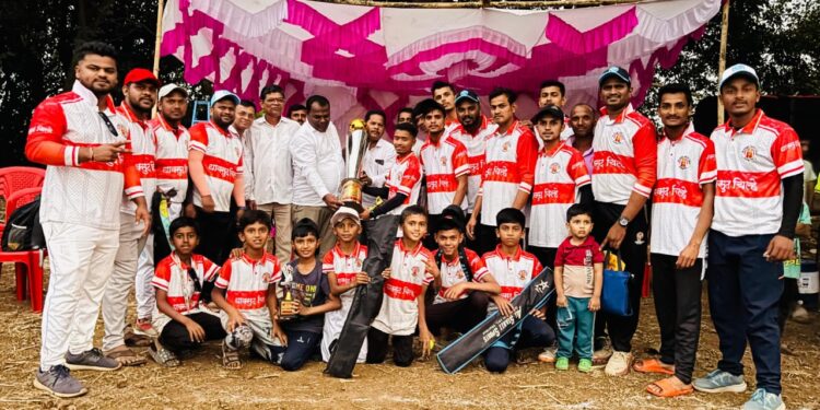 धाक्सूद संघ ठरला अंतिम विजेता