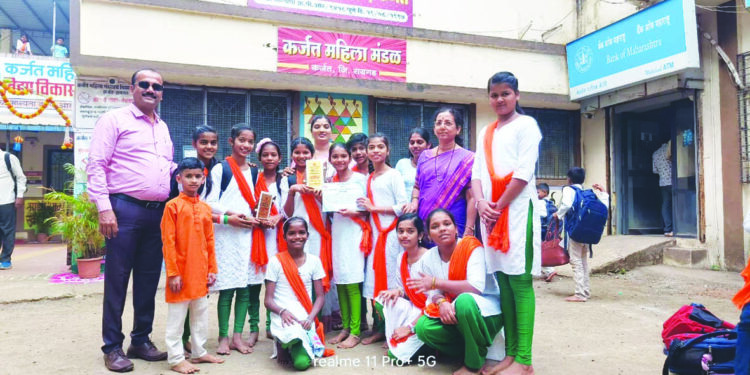 कळंब मराठी शाळेचे यश
