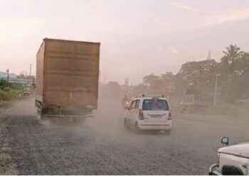 मुंबई-गोवा महामार्गावर धुळीचे साम्राज्य