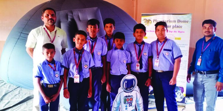 विद्यार्थ्यांच्या विकासासाठी तारांगण उपक्रम