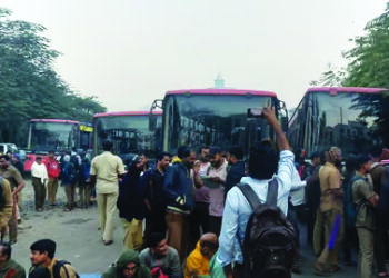 ठाण्यात प्रवाशांचे हाल