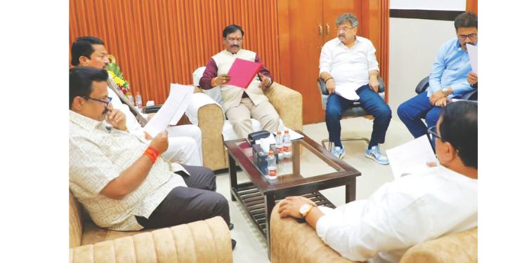 महायुतीचे खुनी, अत्याचारी सरकार- अंबादास दानवे