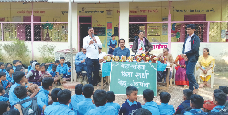 नांदगावमध्ये केंद्रस्तरीय क्रीडा स्पर्धा संपन्न