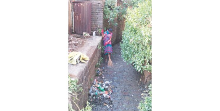 पर्यावरणवादी माथेरानमध्ये घाणीचे साम्राज्य