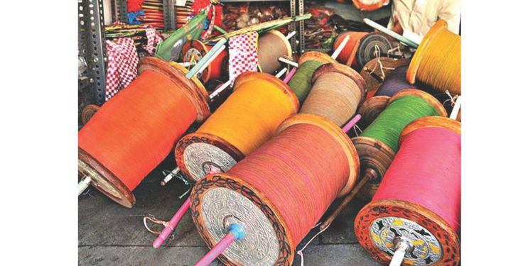 ठाण्यात मांजा वापरण्यावर प्रतिबंध