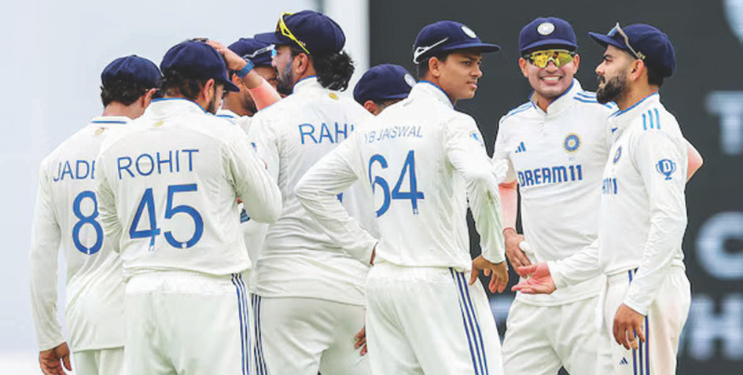 भारतावर फॉलो ऑनचे सावट