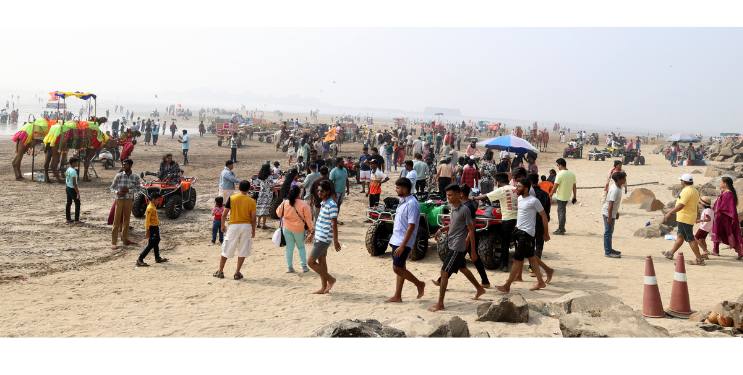 रायगडचे किनारे हाऊसफुल्ल