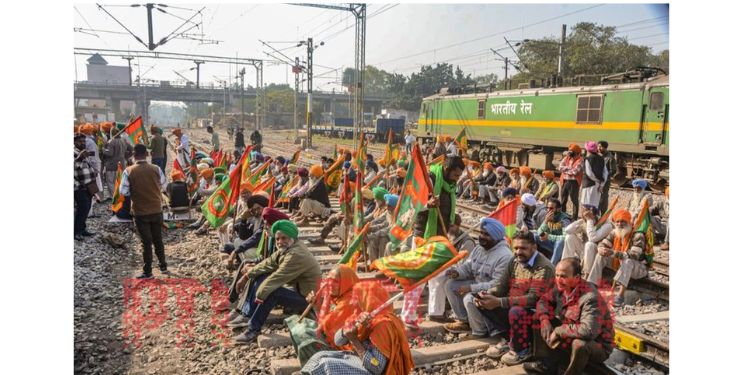 शेतकर्‍यांचा ‘पंजाब बंद’; रेल्वेसेवेवर मोठा परिणाम