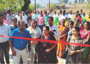 वाशी हवेली गावाला स्मार्ट ग्रामपंचायत समितीची भेट