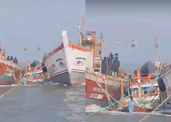 मुंबईच्या समुद्रात पुन्हा बोट अपघात; जहाजाच्या धडकेत बोट बुडाली