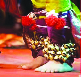 चौल यात्रेतून हरवलाय तमाशाचा फड