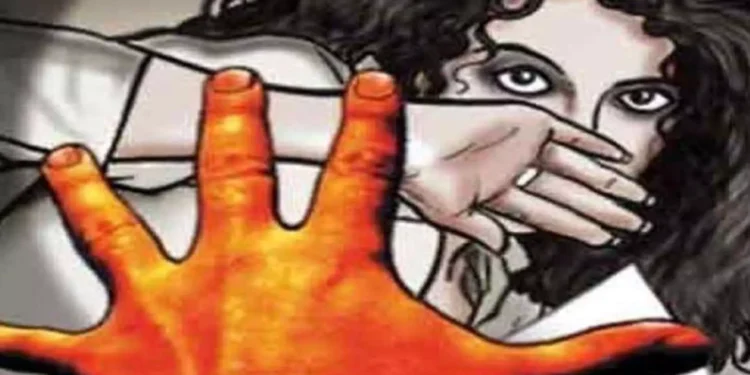 महिला अत्याचाराचा वाढता आलेख