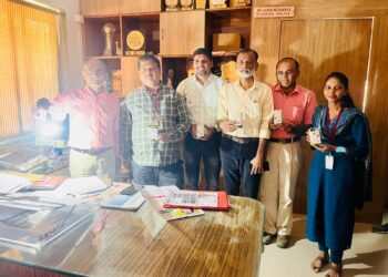 एलईडी बल्ब बनविण्याची कार्यशाळा