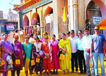 शिक्षकांचा यळकोट यळकोट जय मल्हार