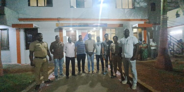 ठाणे शहापूरमधील अट्टल दरोडेखोर नेरळमधून पोलिसांच्या ताब्यात
