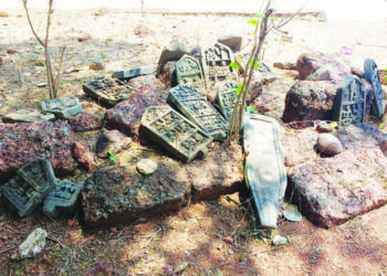 अकराव्या शतकातील वीरगळीच्या संवर्धनाची गरज