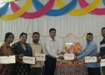 उसरोलीत रक्तदान शिबीराचे आयोजन