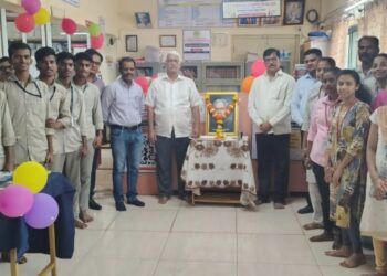 तळा तटकरे महाविद्यालयात ग्रंथ प्रदर्शन