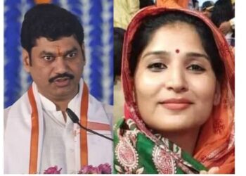 करुणा शर्मा यांची हायकोर्टात धाव