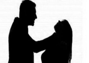 खळबळजनक घटना! खोपोली येथे पतीने पत्नीची केली निर्घृण हत्या