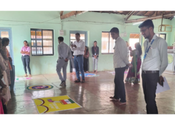 रांगोळी स्पर्धेतून मतदान जनजागृती