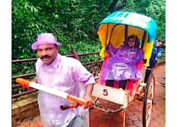 आम्हालाही सन्मानाने जगू द्या