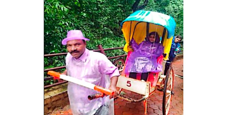 आम्हालाही सन्मानाने जगू द्या