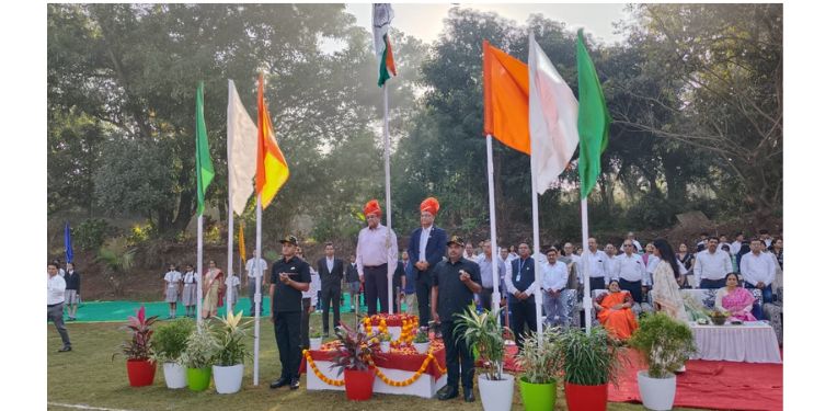 जिंदाल विद्यालयात प्रजासत्ताक दिन साजरा