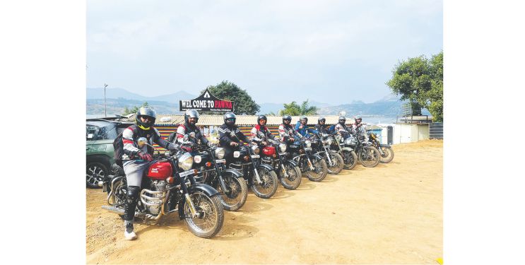 दुचाकी रॅलीतून पर्यावरण संरक्षणाचा संदेश