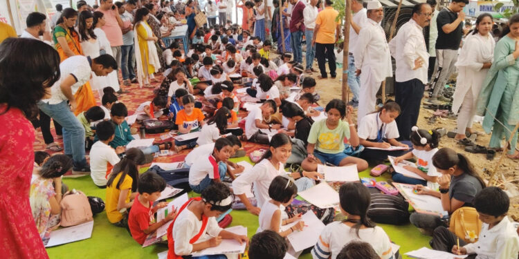 उलवे येथे चित्रकला स्पर्धा संपन्न