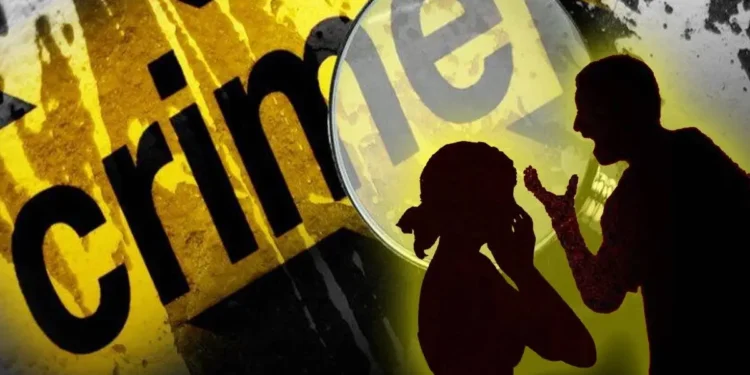 परस्त्रीच्या नादाला लागून पत्नीला मारहाण करून हुंड्याची मागणी