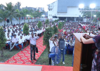 शेकाप शेतकऱ्यांच्या कायम पाठीशी; जयंत पाटील यांची ग्वाही