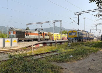 रेल्वे मार्ग जमीन मोजणीला विरोध