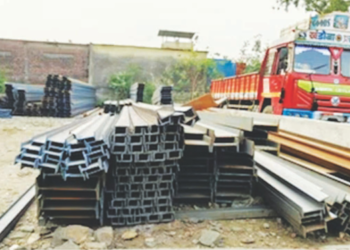 लोखंड पोलाद बाजार की मृत्युचा सापळा