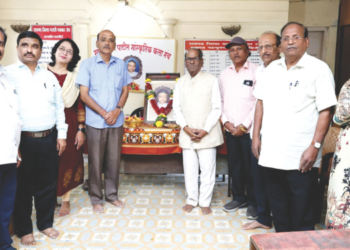 पत्रकार संघाकडून प्रभाकर पाटील यांना अभिवादन