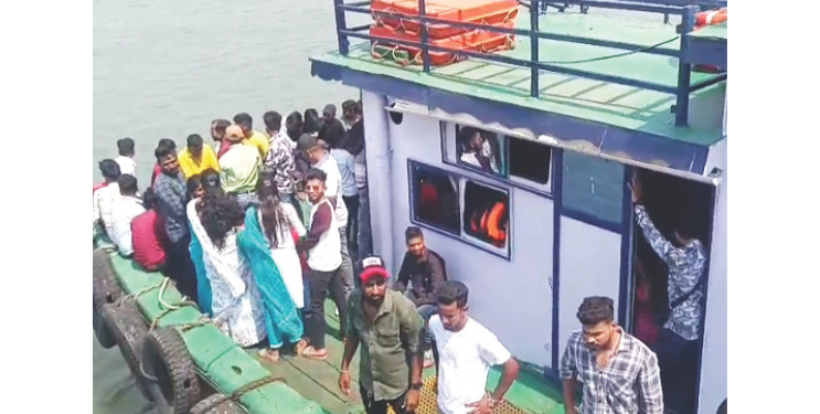 जलप्रवास सुरक्षिततेकडे शासकीय यंत्रणेचे दुर्लक्ष