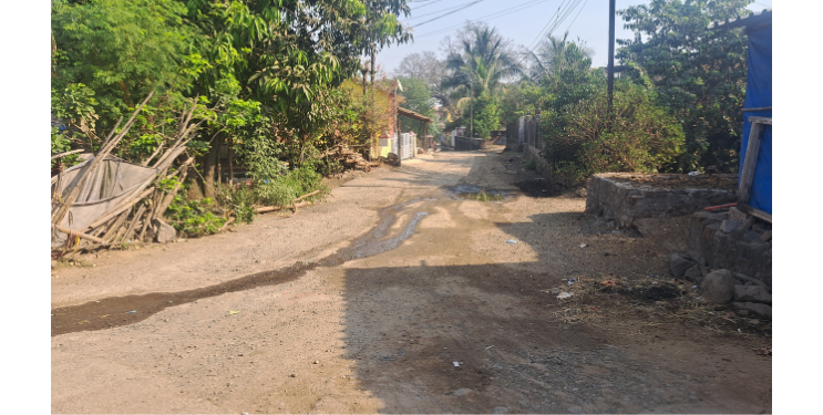 जिते गावातील रस्ते अपूर्णच