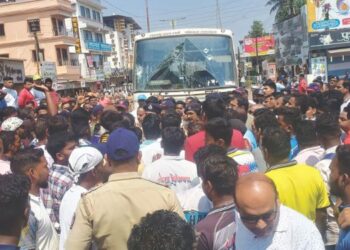 अलिबाग एसटी आगारात आक्रोश अन् संताप