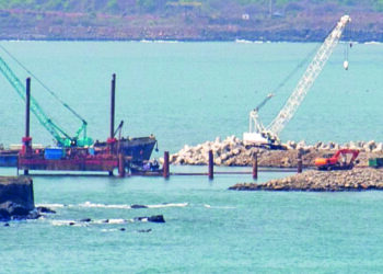 रखडलेल्या जेट्टीला अखेर मुहूर्त सापडला