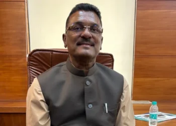 वाहनांवर मराठीतच संदेश हवा; परिवहनमंत्र्यांचे आदेश