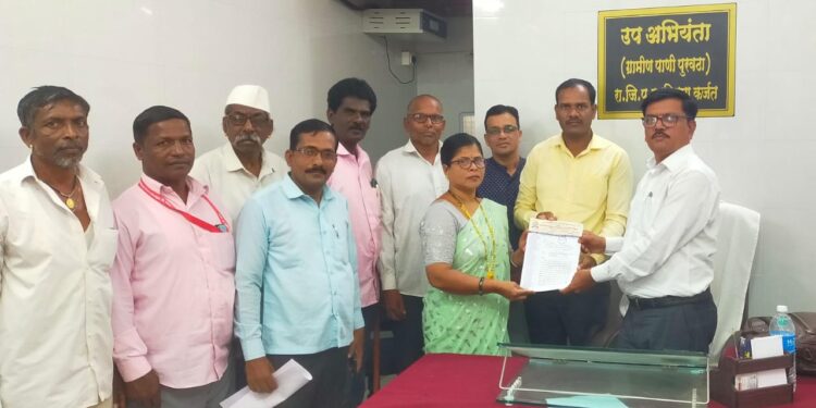 पाण्यासाठी आदिवासी संघटना आक्रमक