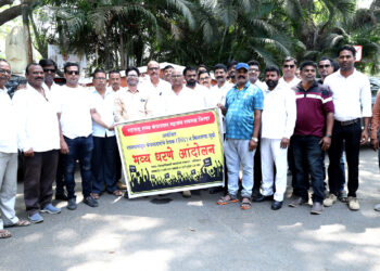 ठेकेदारांच्या गळ्याशी आली लाडकी बहीण योजना