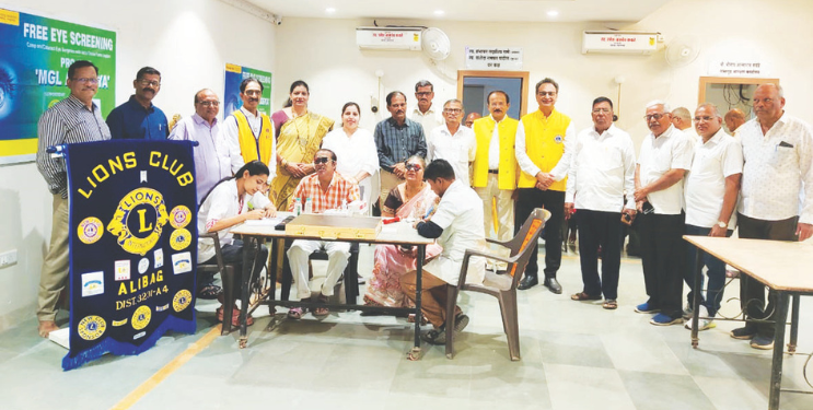 मोफत आरोग्य तपासणी शिबिराला प्रतिसाद