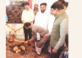 जिल्हा रुग्णालयाच्या भूमिपूजनाला भाजप, राष्ट्रवादीच्या नेत्यांची दांडी