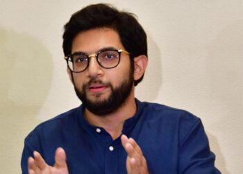 कचरा शुल्क लावण्यास ठाकरेंचा विरोध